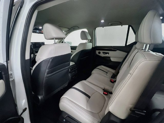 New 2026 Honda Pilot EX-L image 15