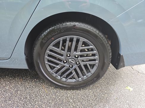 Used 2026 Nissan Sentra SV w/ Floor Mat Package FWD image 31