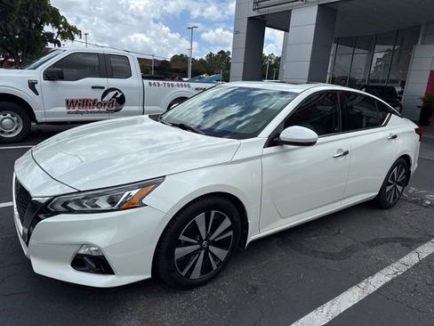 Used 2019 Nissan Altima 2.5 SV FWD image 5