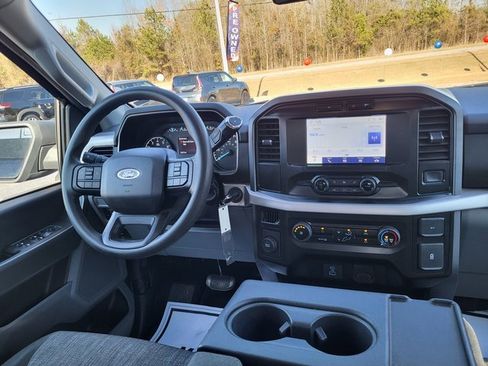 Used 2023 Ford F150 XLT image 15