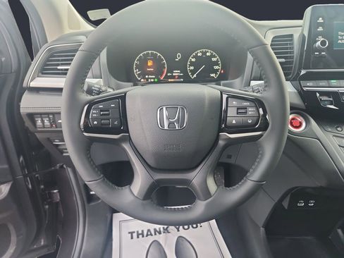 Certified 2025 Honda Odyssey EX-L image 12