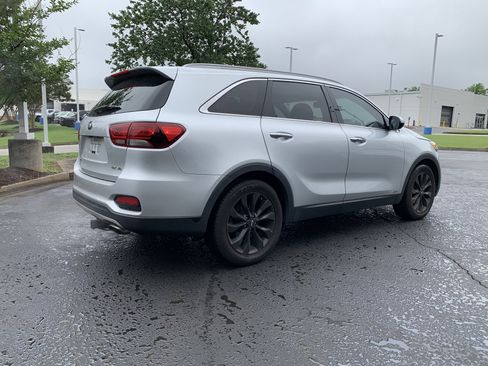 Used 2020 Kia Sorento EX AWD/4WD image 11