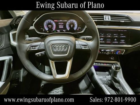 Used 2024 Audi Q3 2.0T Premium Plus w/ Premium Plus Package AWD/4WD image 11