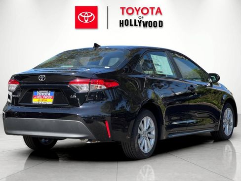 New 2026 Toyota Corolla LE w/ LE Premium Package FWD image 4