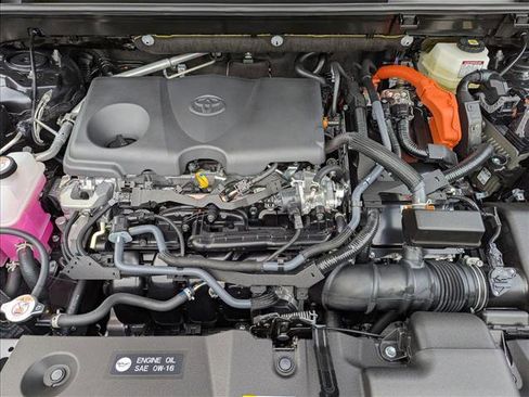 New 2025 Toyota RAV4 XLE image 16