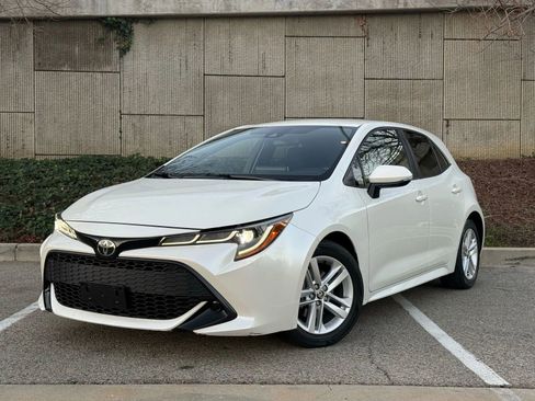 Used 2019 Toyota Corolla SE image 1