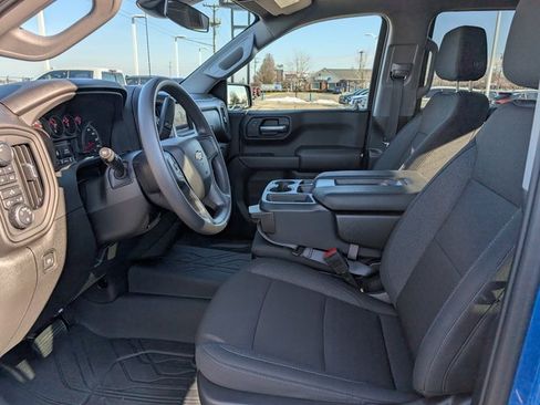 Used 2024 Chevrolet Silverado 1500 Custom w/ Turbomax Blackout Package image 12