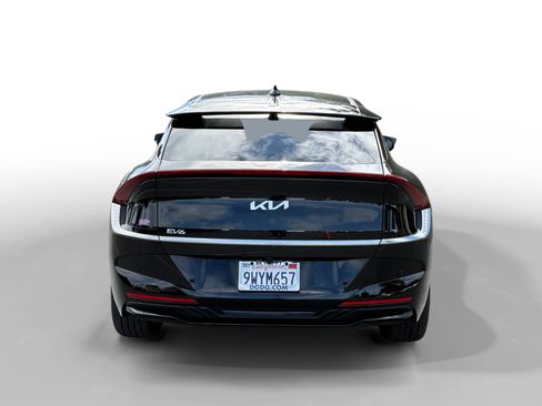 Used 2025 Kia EV6 Wind RWD image 4