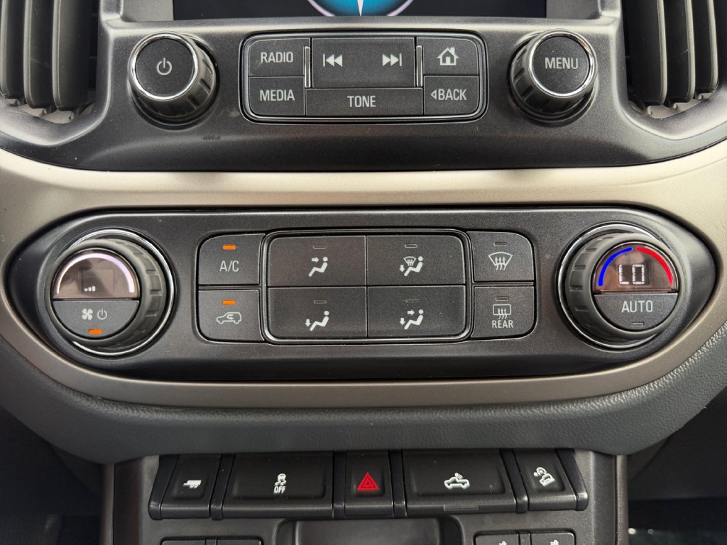 Used 2016 Chevrolet Colorado Z71 AWD/4WD image 27