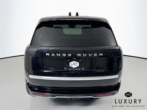 Used 2025 Land Rover Range Rover Autobiography image 7