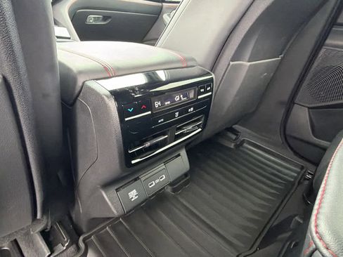 Used 2023 Acura MDX A-Spec image 25