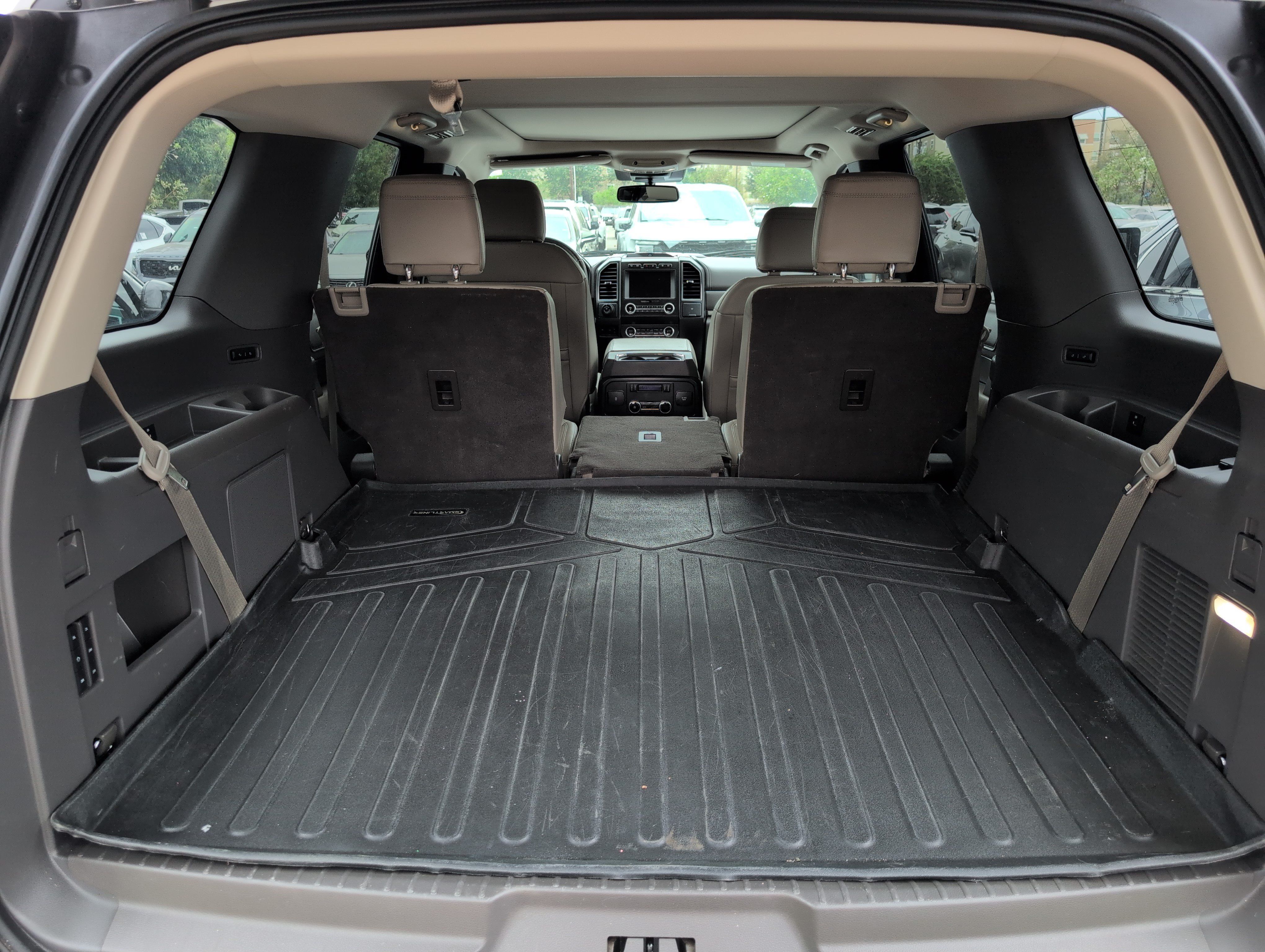 Used 2021 Ford Expedition Limited AWD/4WD image 10