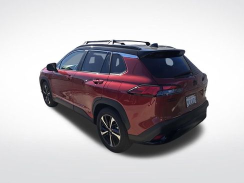 Used 2024 Toyota Corolla Cross XSE image 6