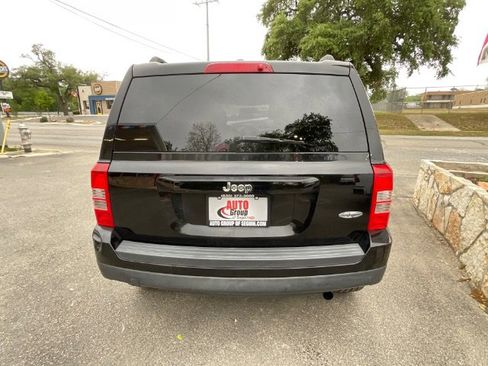 Used 2015 Jeep Patriot High Altitude image 6