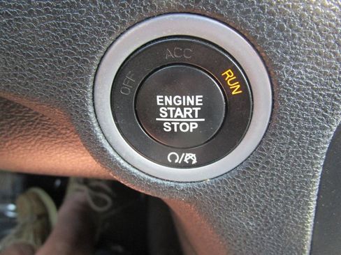 Used 2022 Dodge Charger SXT w/ Leather Interior Group image 39