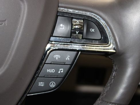 Used 2023 Lincoln Navigator Reserve image 27