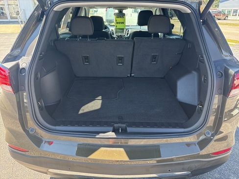 Used 2023 Chevrolet Equinox LT w/ Driver Convenience Package image 15