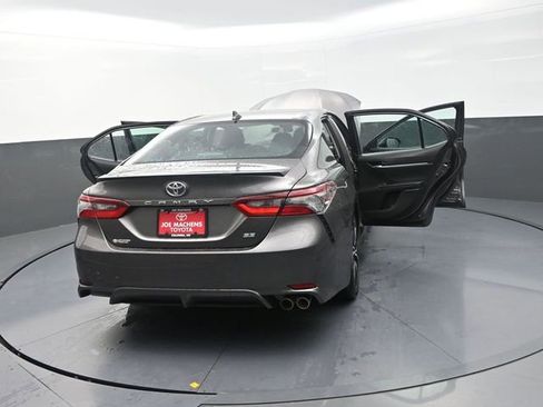 Used 2024 Toyota Camry SE FWD image 46