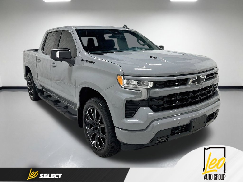 Used 2024 Chevrolet Silverado 1500 RST w/ Convenience Package II AWD/4WD image 5