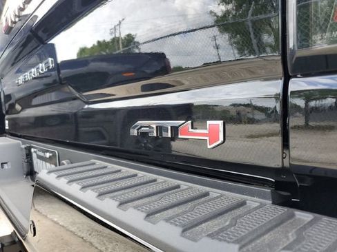 New 2026 GMC Sierra 3500 AT4 w/ AT4 Premium Plus Package AWD/4WD image 9