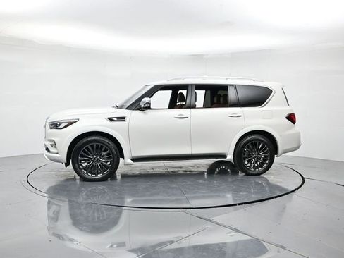 Used 2024 INFINITI QX80 Sensory w/ Cargo Package image 6