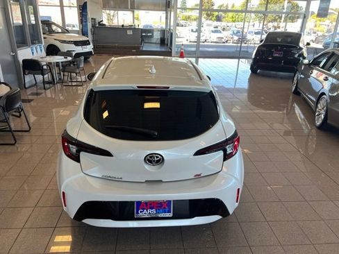 Used 2023 Toyota Corolla SE w/ SE Premium Package FWD image 8