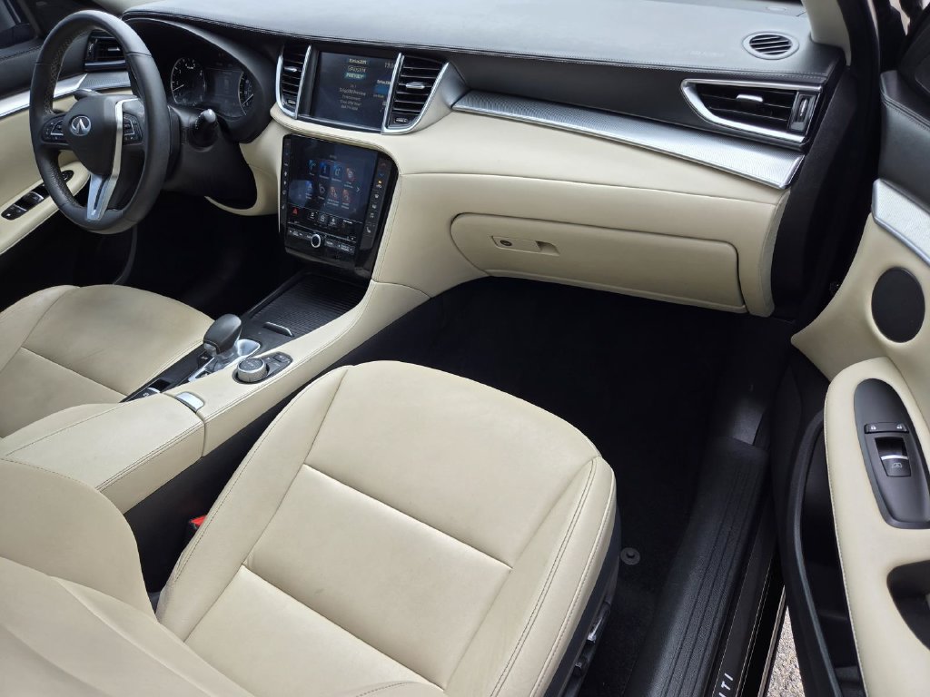 Used 2021 INFINITI QX50 Luxe FWD image 7