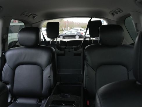 Used 2024 INFINITI QX80 Luxe image 30