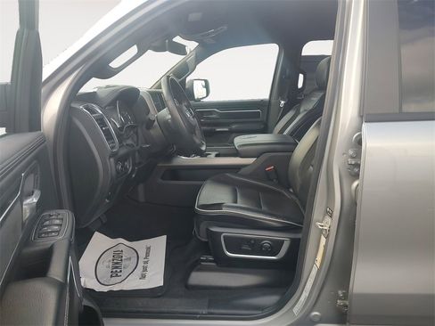 Used 2024 RAM 1500 Laramie image 9