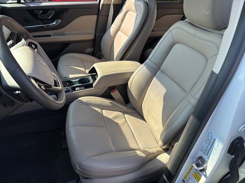 Used 2024 Lincoln Corsair Grand Touring w/ Equipment Group 301A image 16