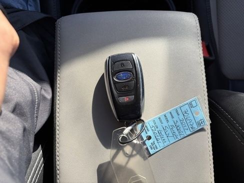 Certified 2022 Subaru Forester Limited image 27