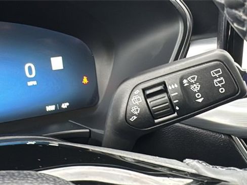 Certified 2023 Ford Escape Platinum image 20