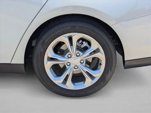 Used 2024 Honda Accord LX image 23