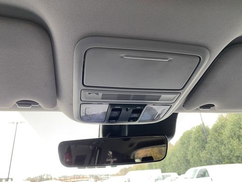 Used 2022 Honda Pilot Special Edition image 32