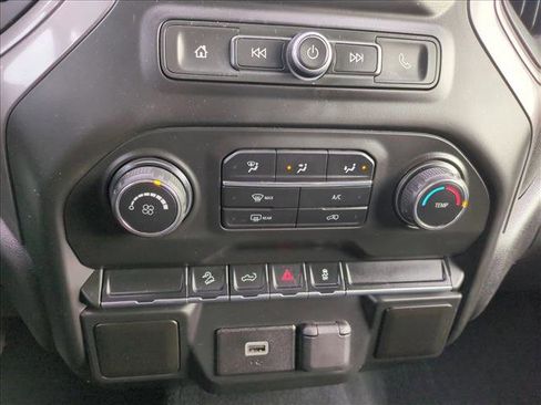 Used 2020 Chevrolet Silverado 1500 Custom Trail Boss image 15