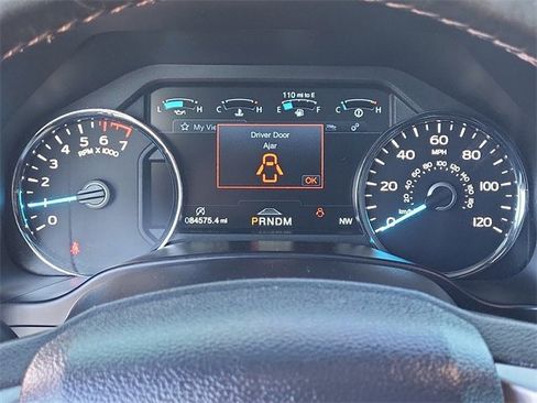 Used 2019 Ford F150 Platinum w/ Equipment Group 701A Luxury image 11