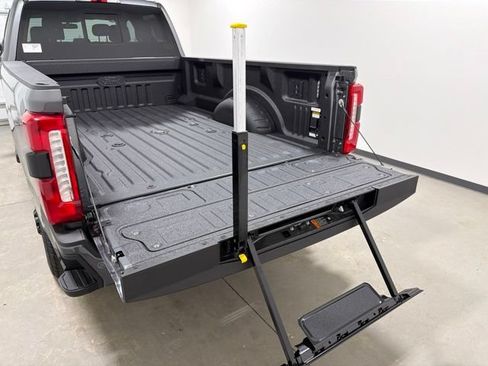 New 2026 Ford F350 XLT w/ XLT Premium Package AWD/4WD image 38