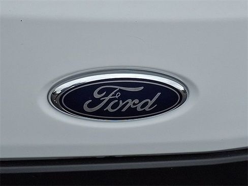 Used 2019 Ford Transit 350 XL image 30