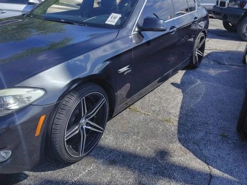 Used 2012 BMW 528i xDrive Sedan AWD/4WD image 2
