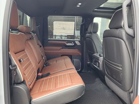 New 2026 GMC Sierra 2500 Denali Ultimate image 48