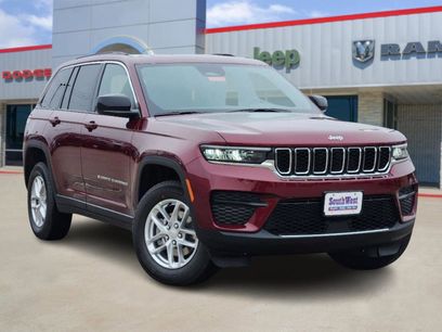New 2025 Jeep Grand Cherokee Laredo w/ Luxury Tech Group I