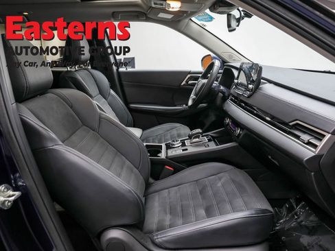 Used 2023 Mitsubishi Outlander SE image 22