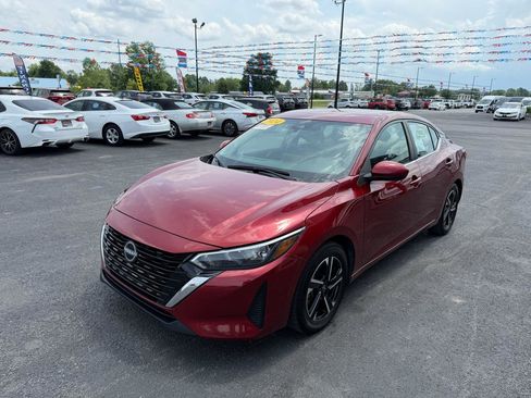 Used 2024 Nissan Sentra SV FWD image 8