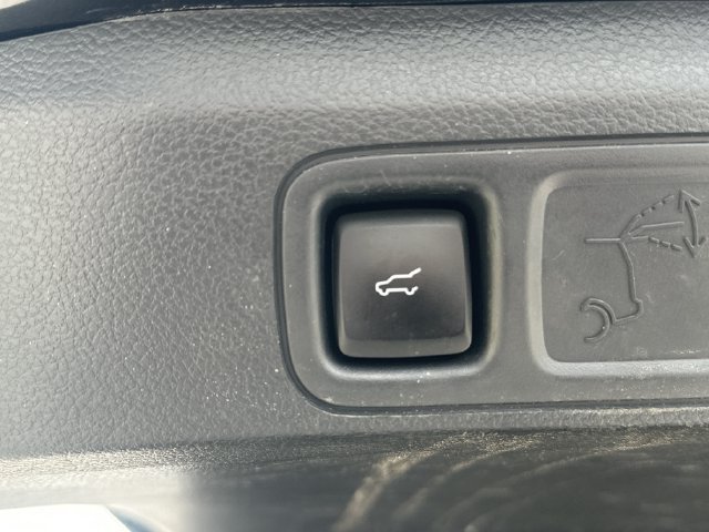 Used 2023 Ford Expedition XLT RWD image 10