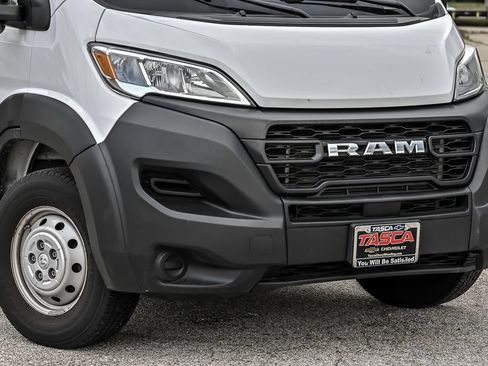 Used 2023 RAM ProMaster 2500 FWD image 3