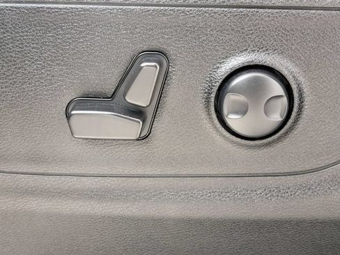 Used 2023 RAM 1500 Big Horn AWD/4WD image 14