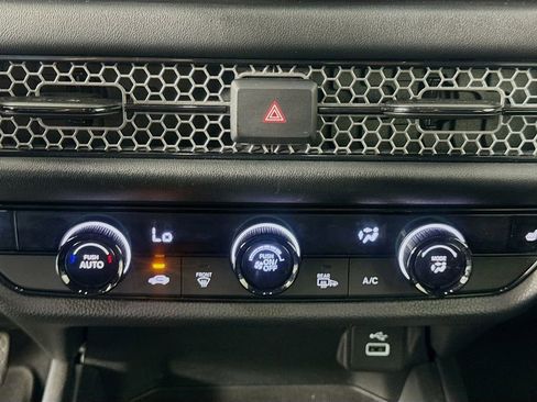 Used 2024 Honda HR-V Sport image 17