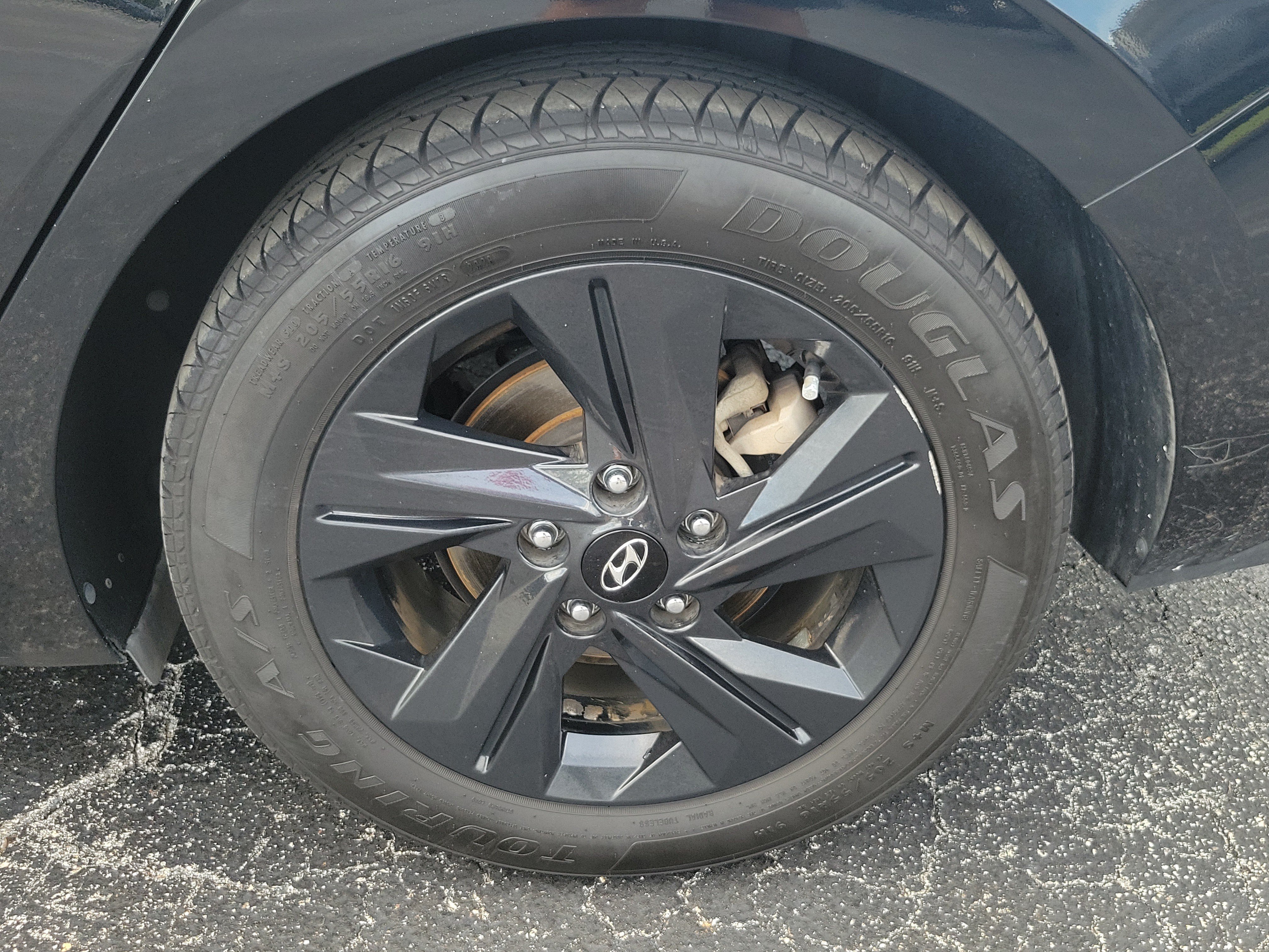 Used 2023 Hyundai Elantra SEL FWD image 7