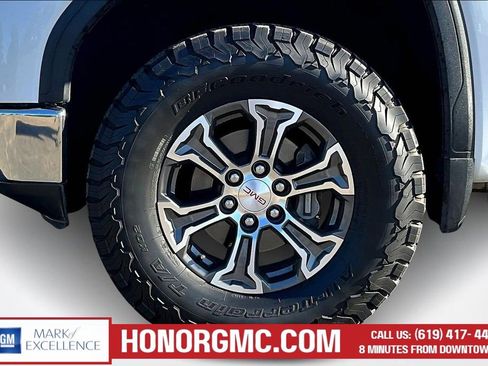 Used 2020 GMC Sierra 1500 SLE w/ SLE Convenience Package image 32