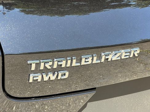 Used 2025 Chevrolet TrailBlazer ACTIV w/ Convenience Package AWD/4WD image 26